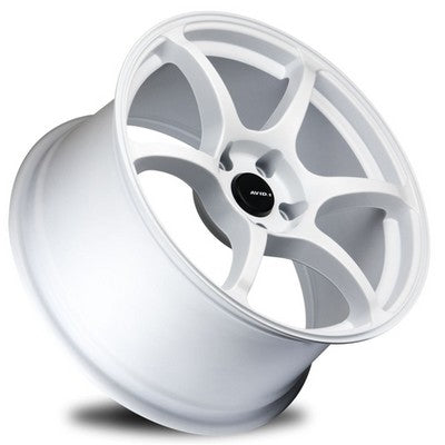 AV-26 WHITE 18x8.5 5x114.3 et35 cb73.1
