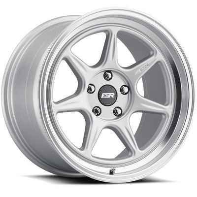 ESR CR7 HYPER SILVER 18x10.5 5X114.3 ET22 CB72.56