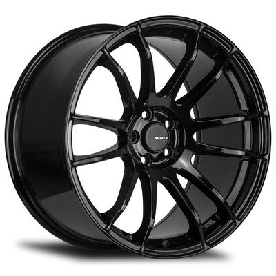 AV-20 Gloss Black 18x8 5x114.3 et45 cb73.1