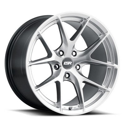 ESR RF2 HYPER SILVER 18x9.5 5X100 ET35 cb72.6